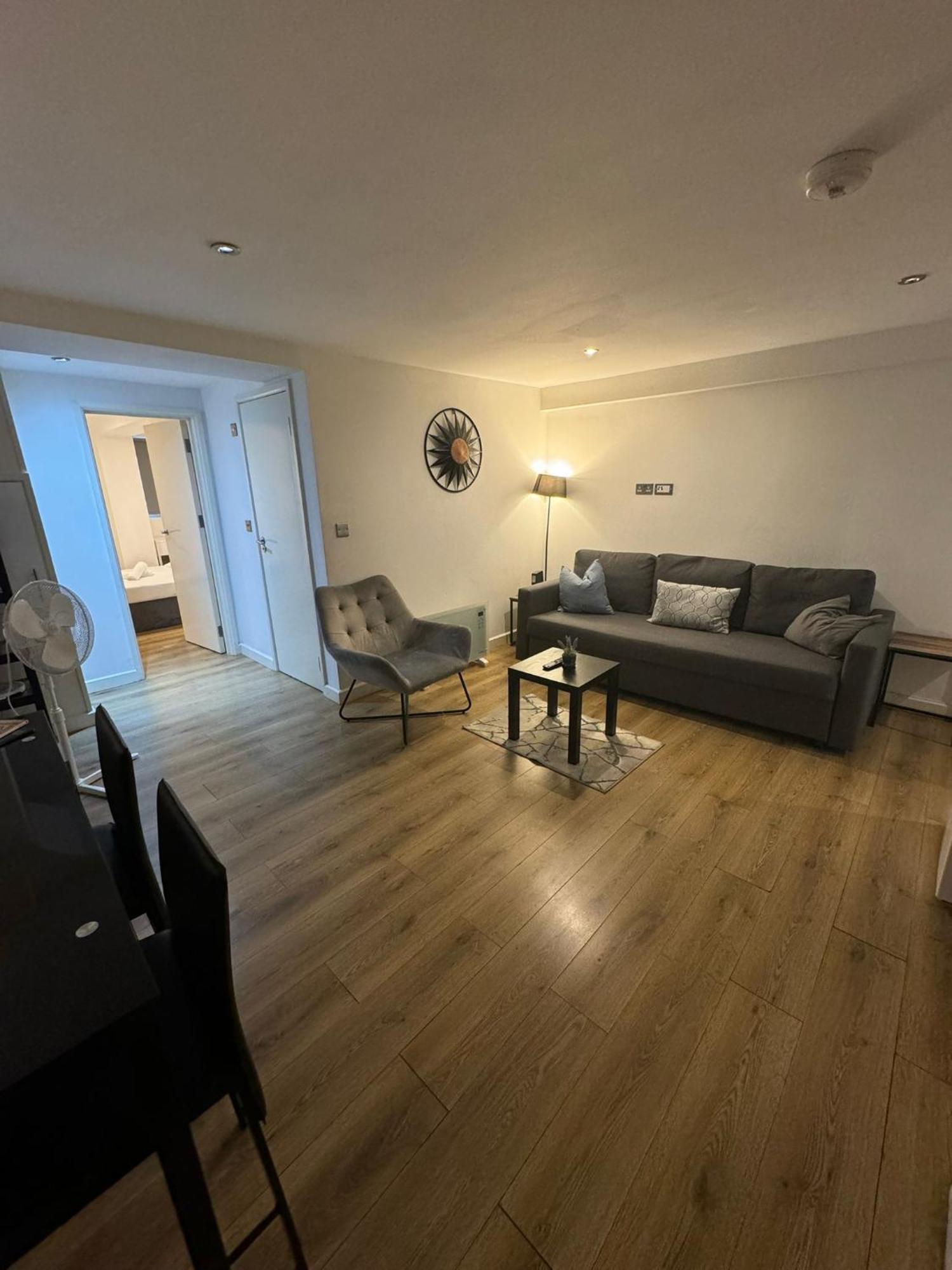 Cozy Two Bedroom Apartment Sleeps 6 Near Camden Market Hw10 Londres Extérieur photo