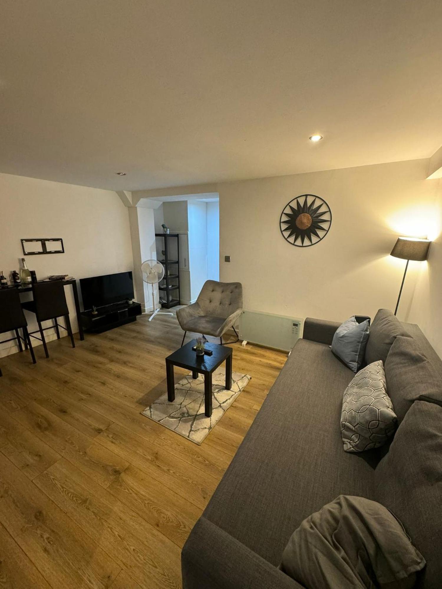 Cozy Two Bedroom Apartment Sleeps 6 Near Camden Market Hw10 Londres Extérieur photo